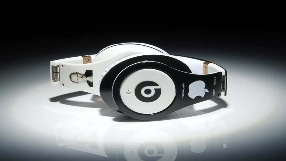 Apple closes in on Beats acquisition...