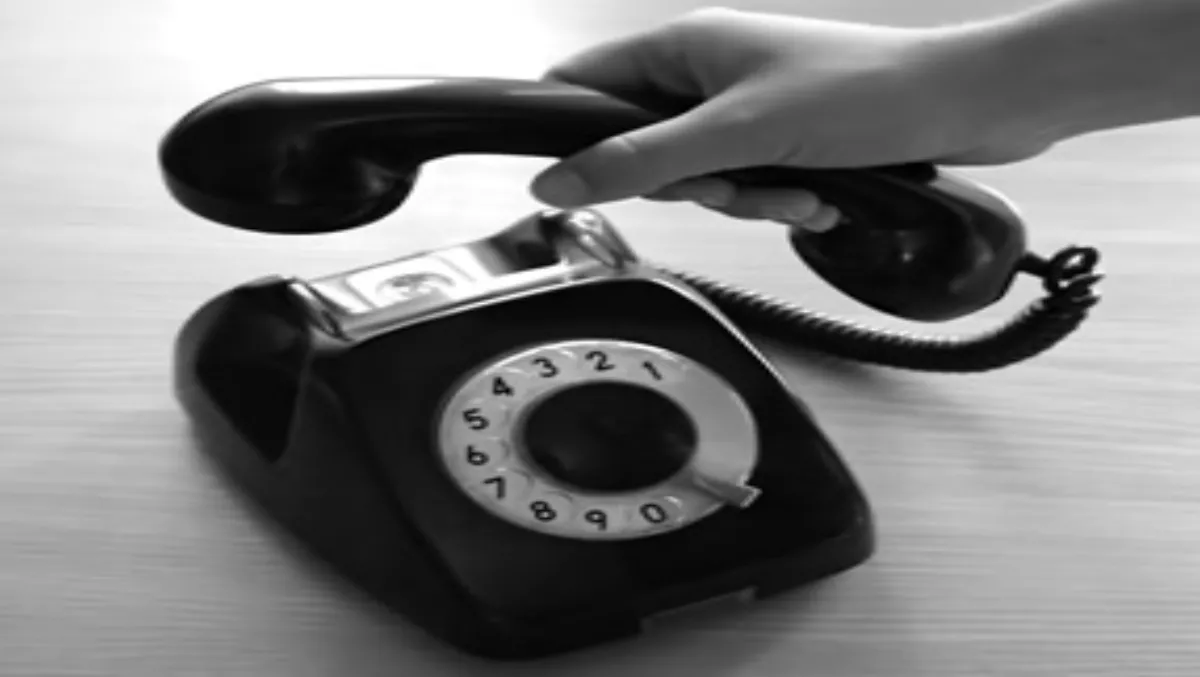 Hang up to hang out