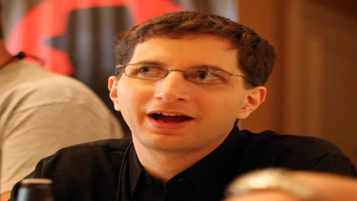 Ex-hacker hired to protect the internet
