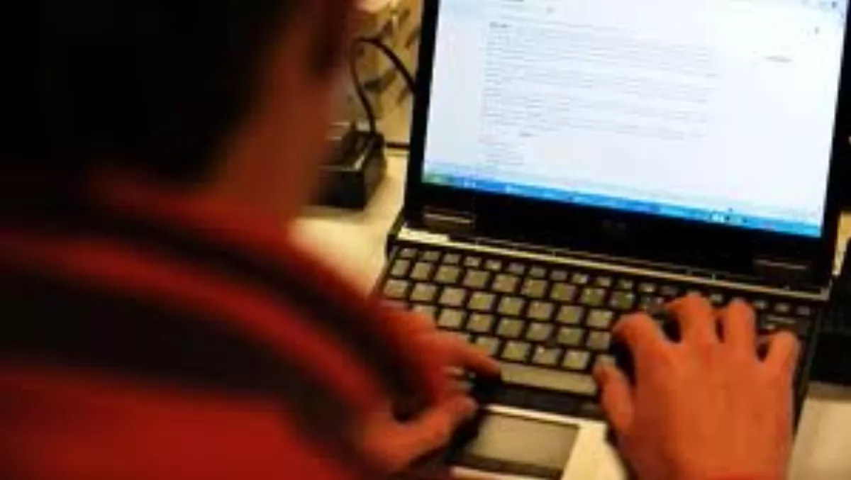 Internet disconnection penalties 'must go'