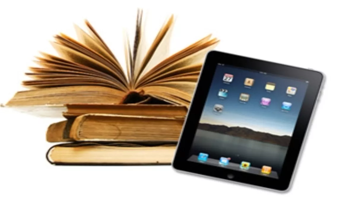 iPad turns heads of some e-reader owners