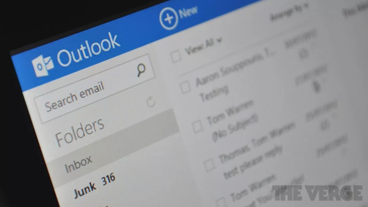 Microsoft cuts linked Outlook accounts