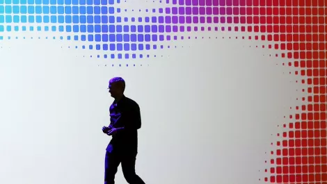 Rumoured Apple hybrid boosts Surface strategy