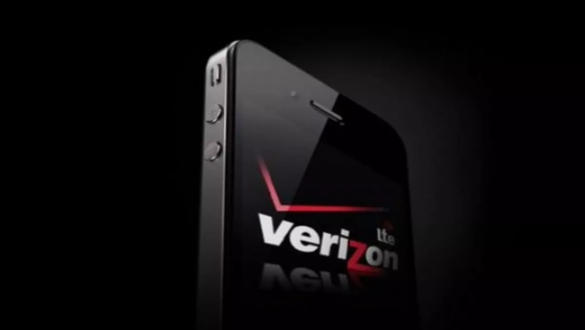 Verizon iPhone 4 also has death grip issues