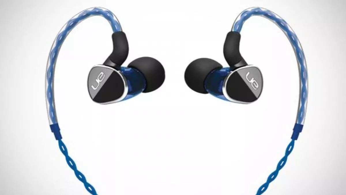 Review: Logitech UE900