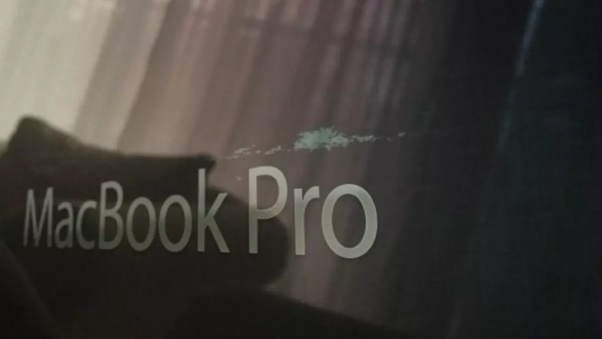 Apple drops the ball with MacBook Pro anti-reflective display