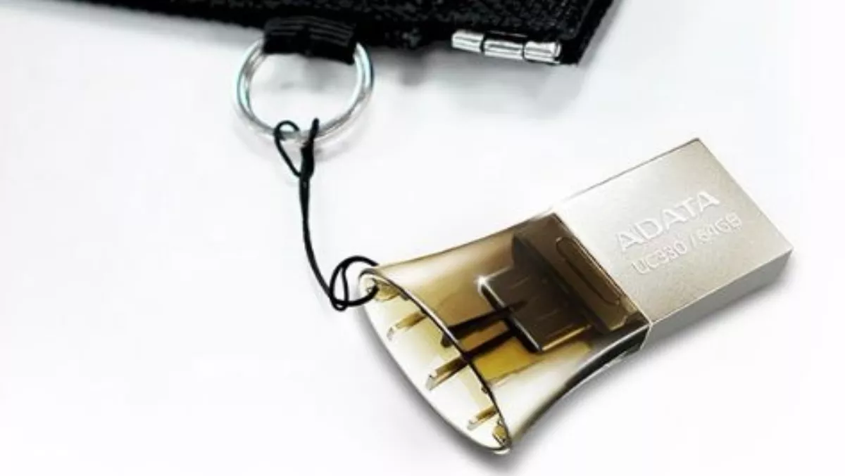 Hands-on Review: Adata's UC330 Phone to USB thumb drive