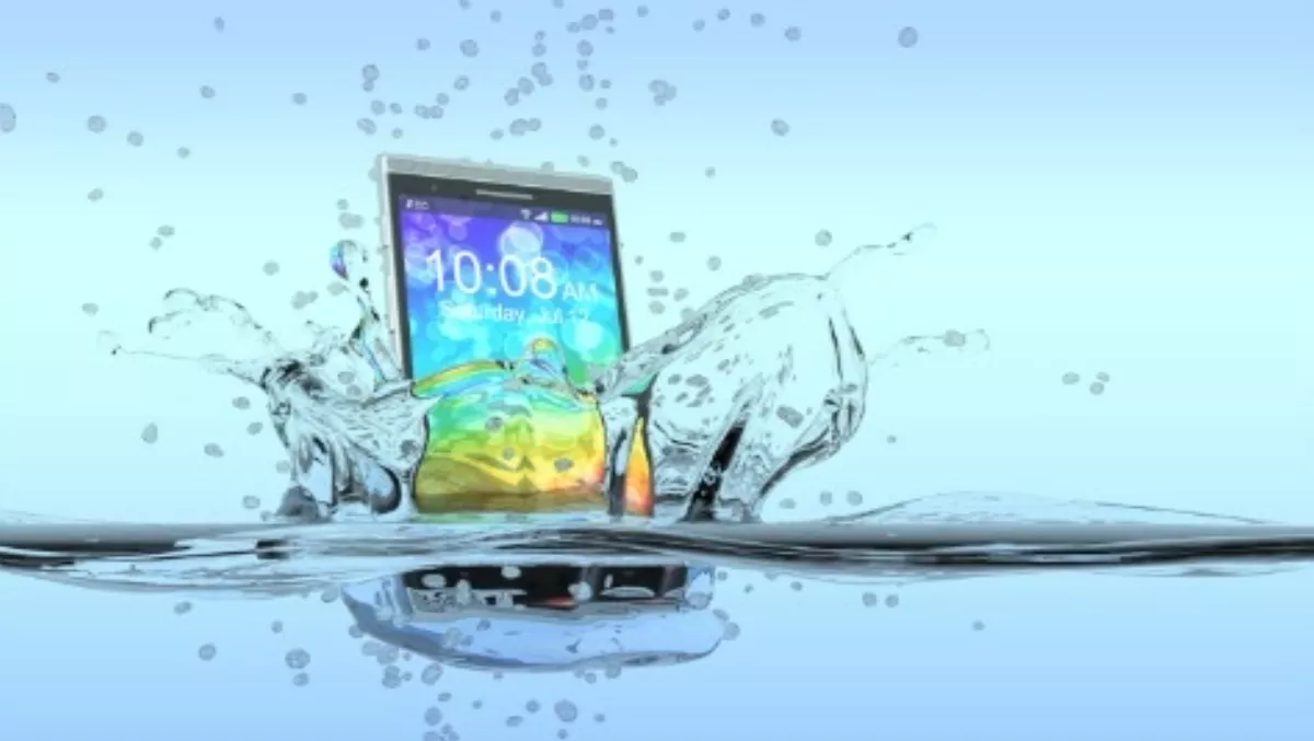 Five simple ways to revive drowned gadgets
