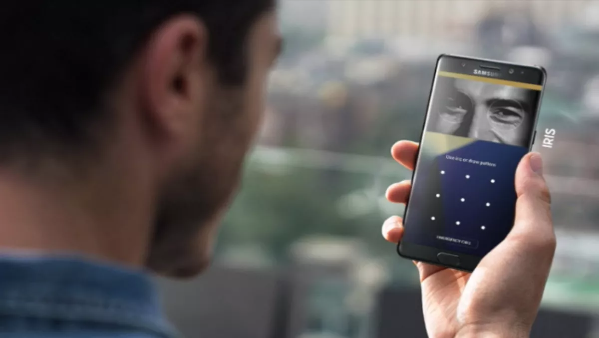 Hackers run circles around Samsung's iris scanner security