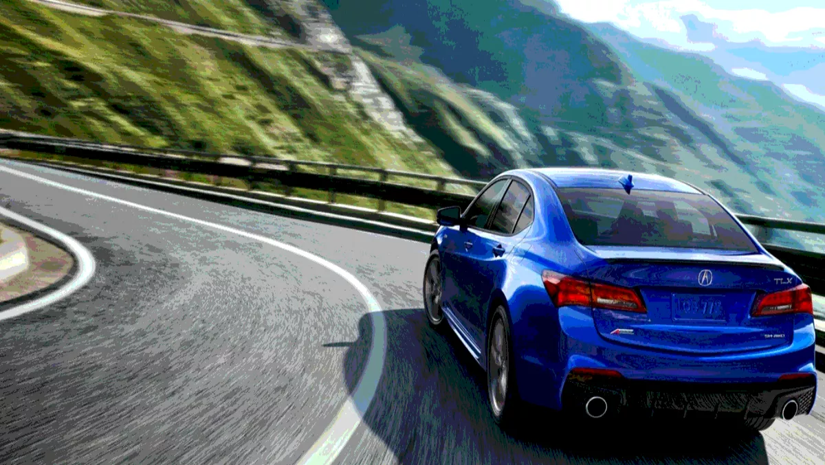 Acura runs its first augmented reality race