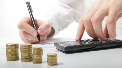 Financials money cal