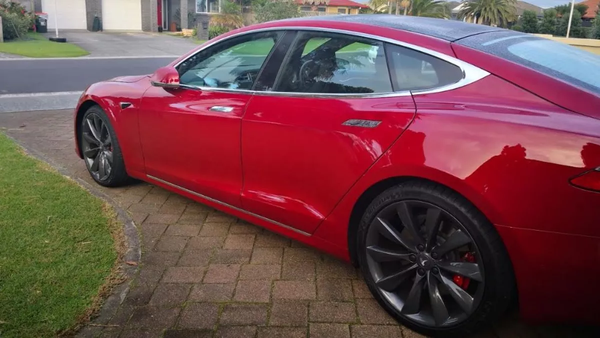 Hands-on review part one: Driving Tesla's Red Rocket Model S
