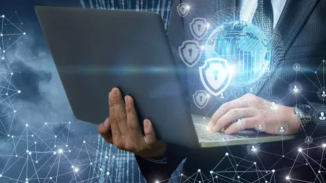 Businesses focusing on threats from within - survey