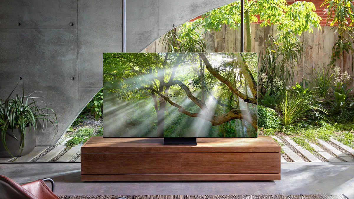 Hands-on Review: Samsung QLED 8K 950TS TV