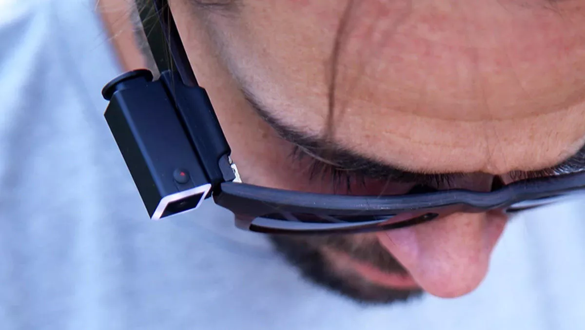 Hands-on Review: Opkix One waterproof HD micro-camera