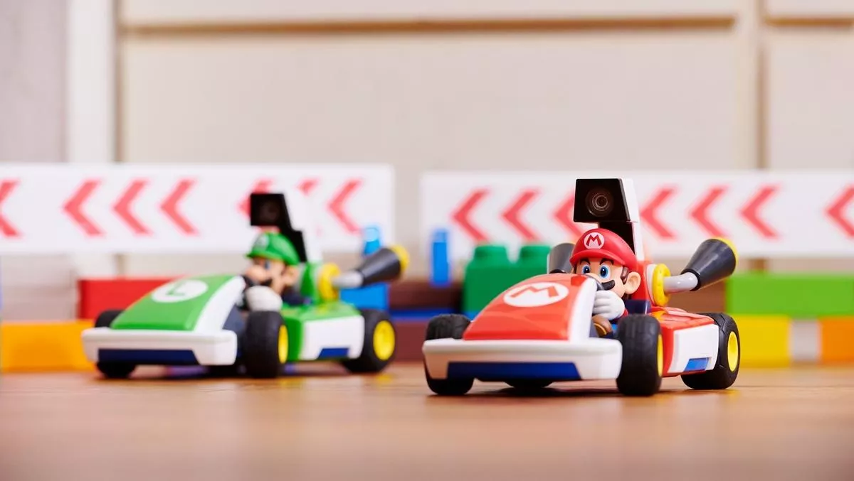 Hands-on Review: Mario Kart Live, the toy all 90s kids wanted