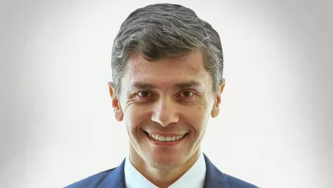 Steve tzikakis head shot