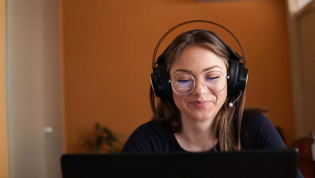New Bluetooth headsets announced by Poly