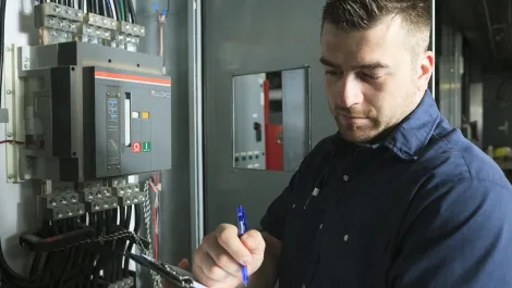 Gettyimages 493567715