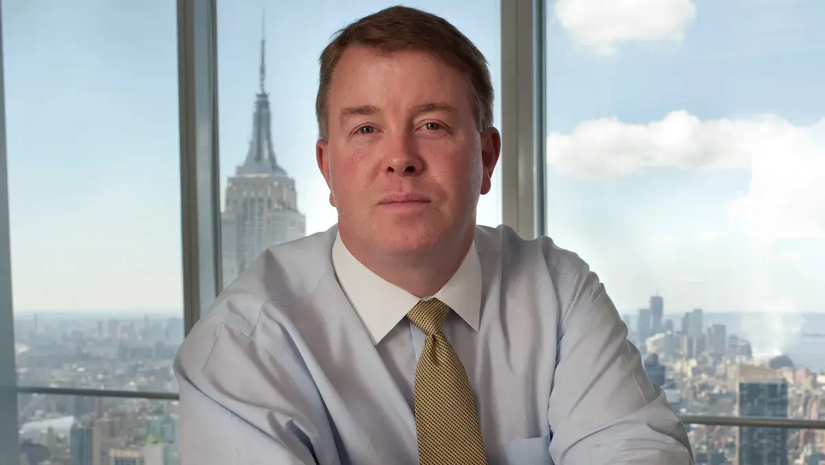 Simpson headshot 2016(2)