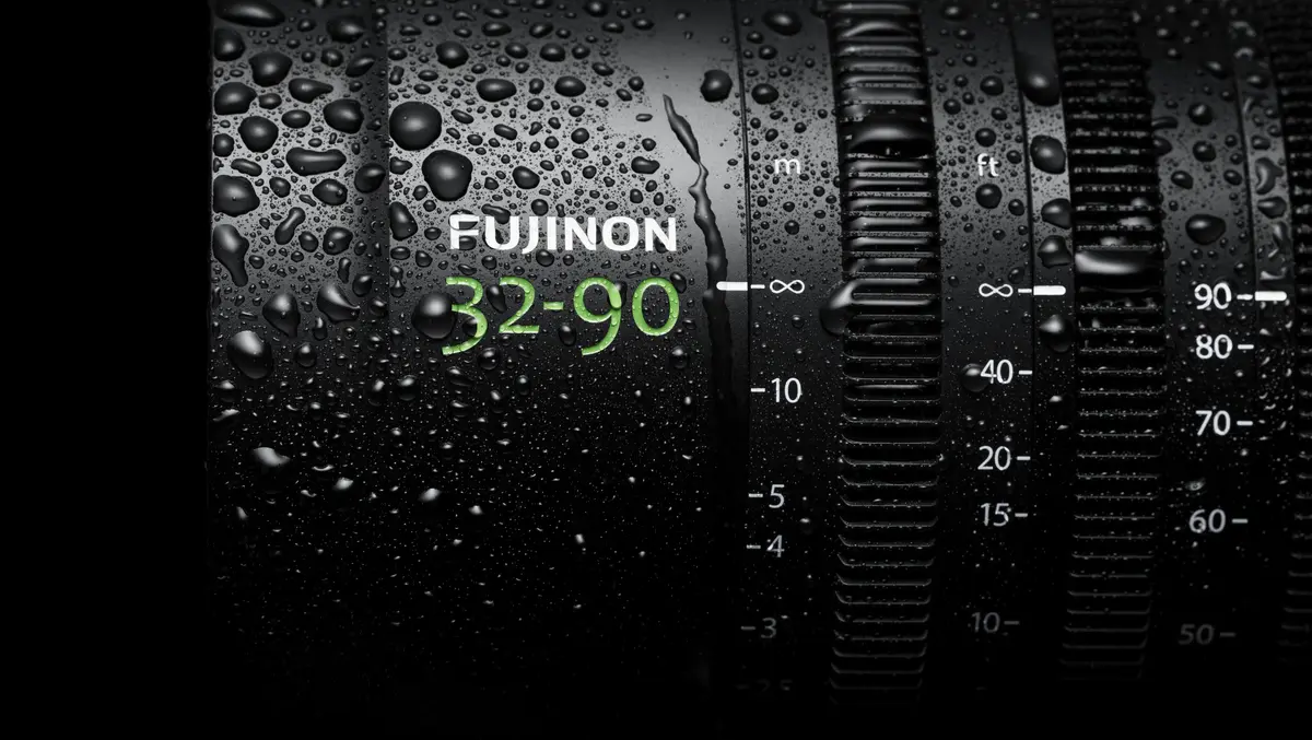 Gf32 90mm blackbackground 5