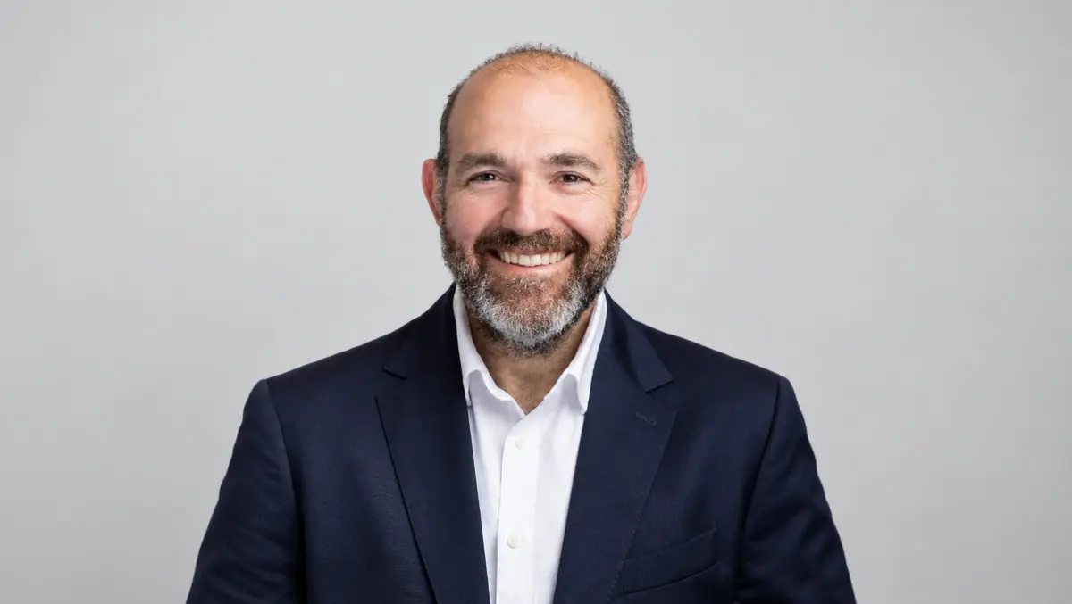 Webull Australia boosts Qantas Points for new traders